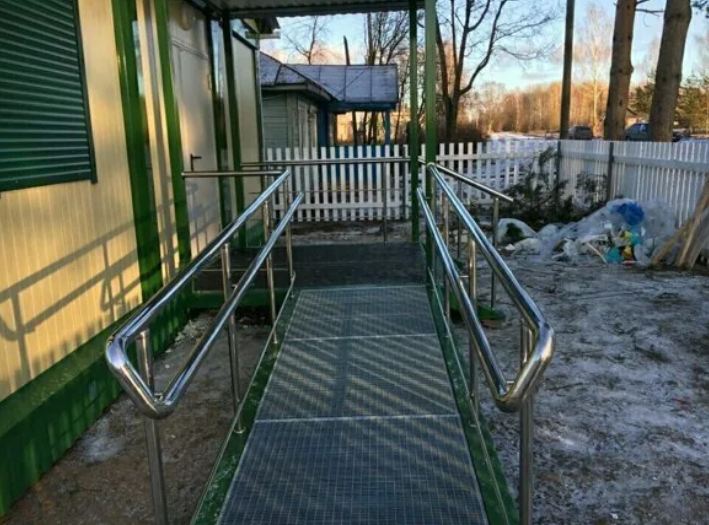 Перила из нержавеющей стали: безупречный синтез безопасности и эстетики