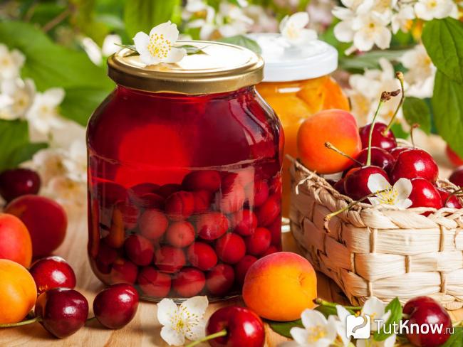 Простые компоты на зиму: ТОП-7 рецептов, секреты приготовления
