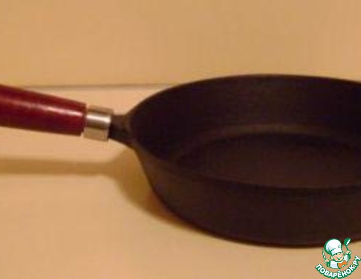 Чугунная сковородка без нагара! На выбор,8 способов решения проблемы