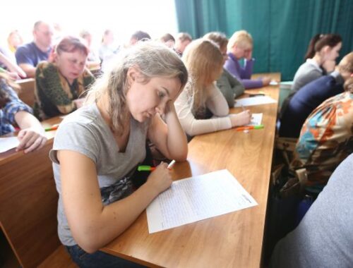 Достаем двойные листочки. Как быстро подготовиться к «Тотальному диктанту» | АиФ Волгоград