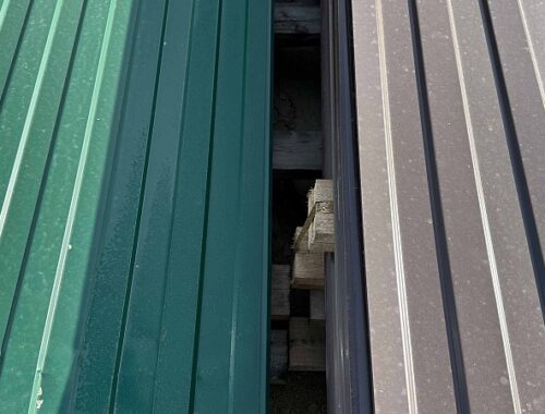 Навес из профнастила: расчет стропил, монтаж на опоры, водоотвод