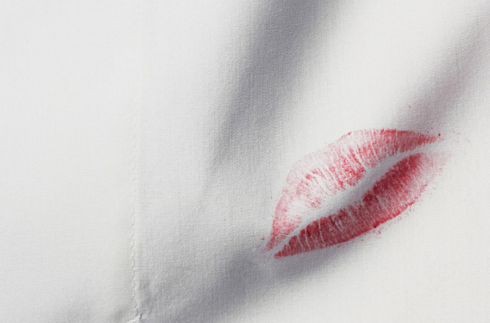 Руководство по удалению пятен со скатерти